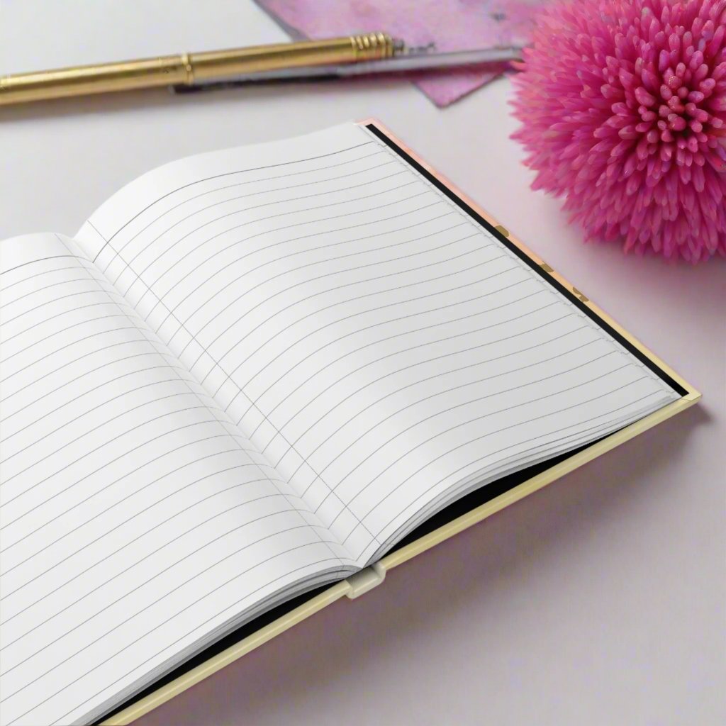 Write Boldly, Dream Endlessly: Motivational Journal for Women